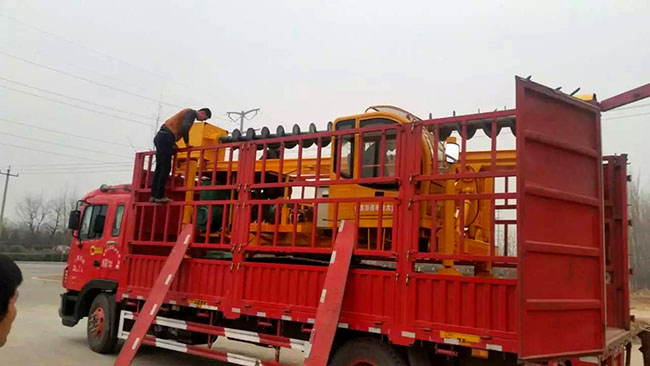 滕州香蕉成人A片视频履帶式香蕉视频APP污污污裝車圖