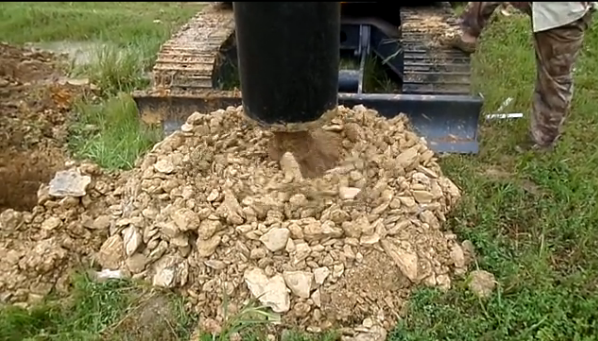香蕉成人A片视频建築機械廠履帶式香蕉视频在线观看网站施工中的鑽頭